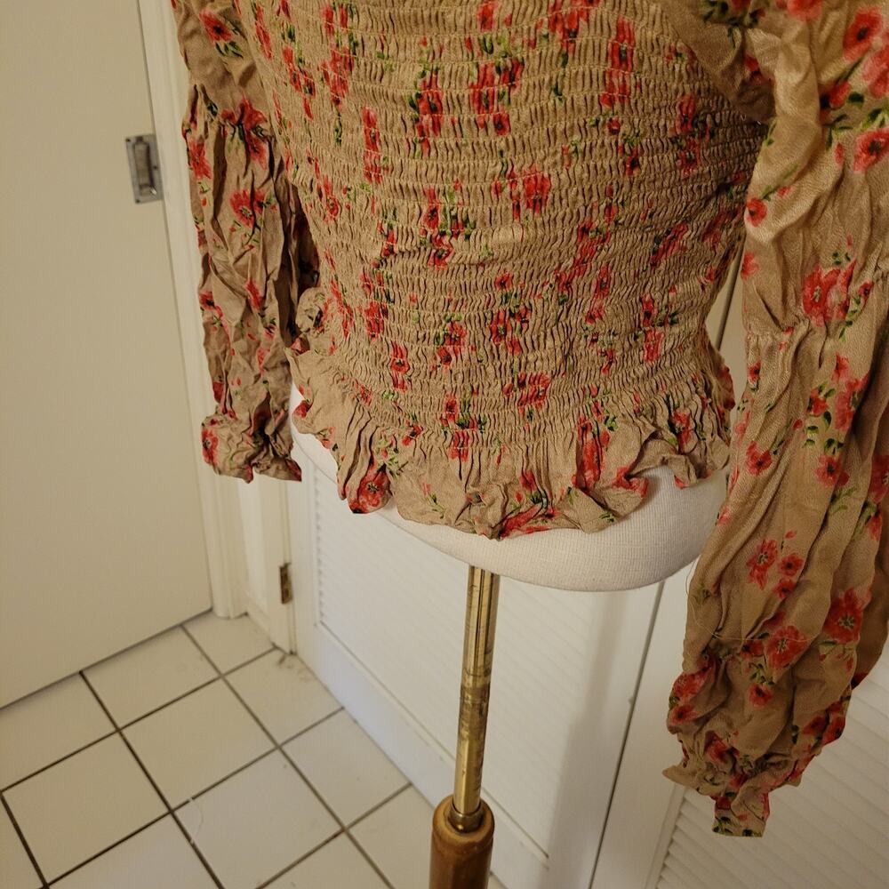 Angie Boho Floral Smocked Peasant Crop Top Y2K Hippie Medium - Picture 6 of 7